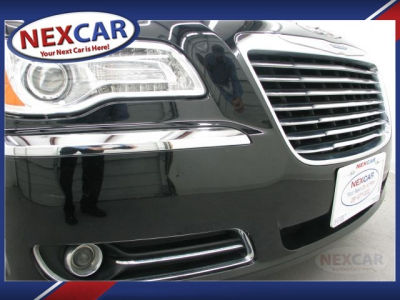 2012 Chrysler 300  Limited