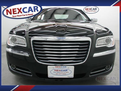 2012 Chrysler 300  Limited