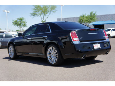 2011 Chrysler 300  Limited
