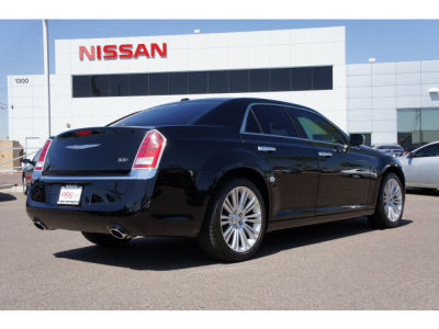 2011 Chrysler 300  Limited