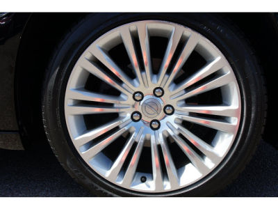 2011 Chrysler 300  Limited