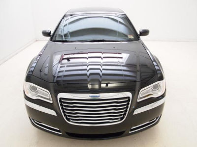2013 Chrysler 300  Base