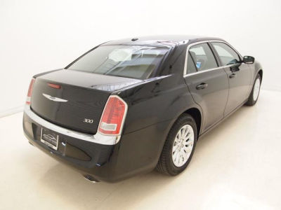 2013 Chrysler 300  Base