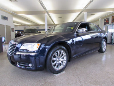 2012 Chrysler 300  Limited