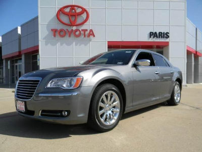 2011 Chrysler 300  Limited