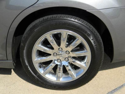 2011 Chrysler 300  Limited