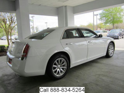 2011 Chrysler 300  Limited