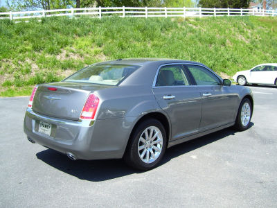 2012 Chrysler 300  Limited