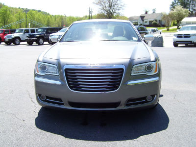 2012 Chrysler 300  Limited