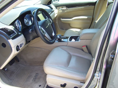 2012 Chrysler 300  Limited