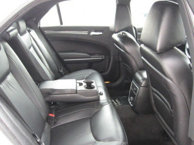 2011 Chrysler 300  Limited