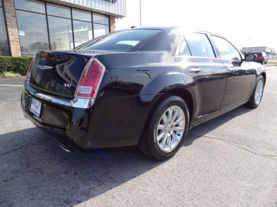 2012 Chrysler 300  Limited