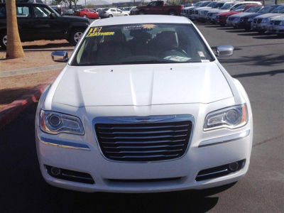 2012 Chrysler 300  Limited
