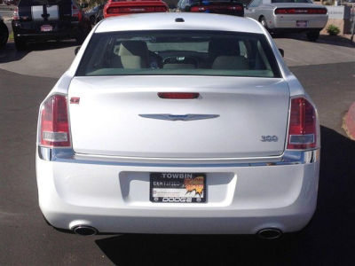 2012 Chrysler 300  Limited