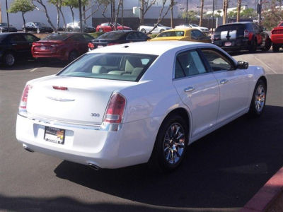 2012 Chrysler 300  Limited