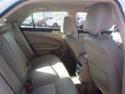 2012 Chrysler 300  Limited