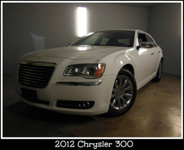 2012 Chrysler 300  Limited