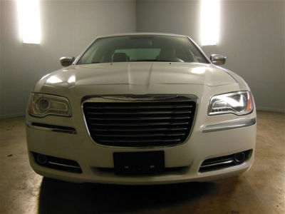 2012 Chrysler 300  Limited