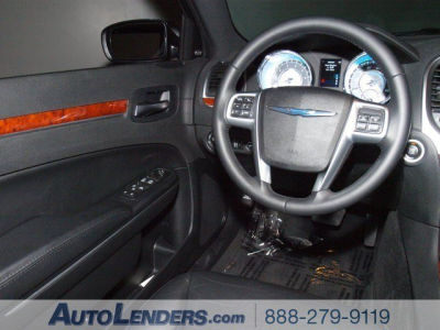 2012 Chrysler 300  Limited
