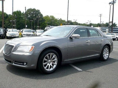 2012 Chrysler 300  Limited