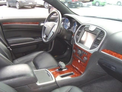 2012 Chrysler 300  Limited