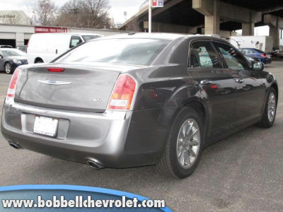 2012 Chrysler 300  Limited