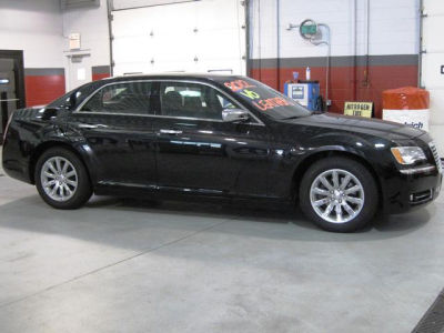 2012 Chrysler 300  Limited