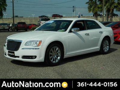 2012 Chrysler 300  Limited