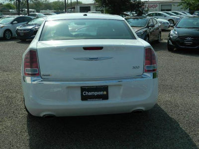 2012 Chrysler 300  Limited