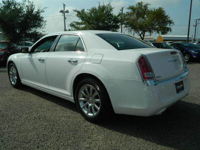 2012 Chrysler 300  Limited