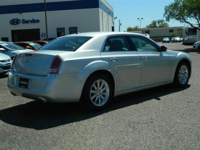 2012 Chrysler 300  Limited