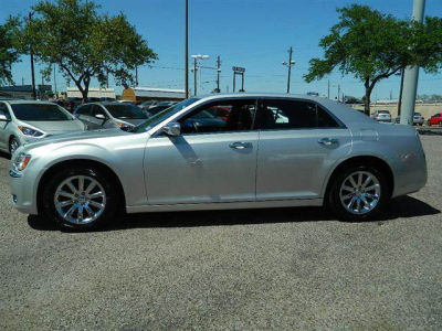 2012 Chrysler 300  Limited
