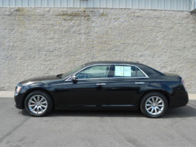 2012 Chrysler 300  Limited