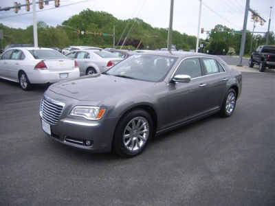 2012 Chrysler 300  Limited