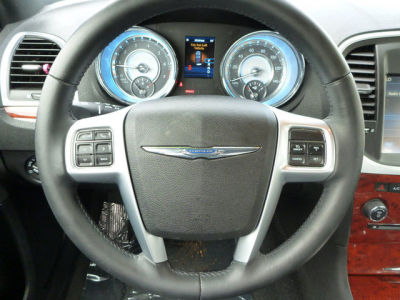 2012 Chrysler 300  Limited