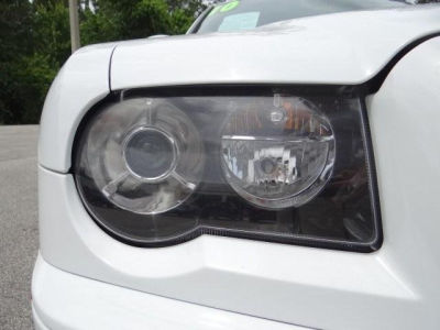 2010 Chrysler 300  300S V6