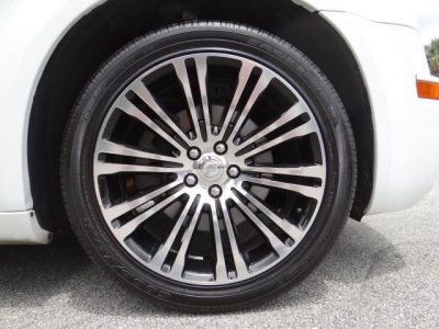 2010 Chrysler 300  300S V6