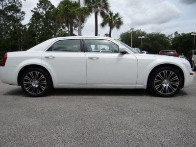 2010 Chrysler 300  300S V6