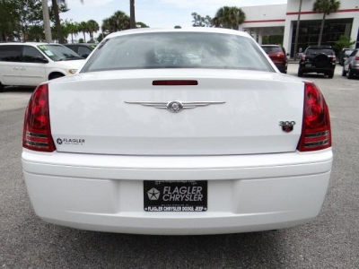 2010 Chrysler 300  300S V6
