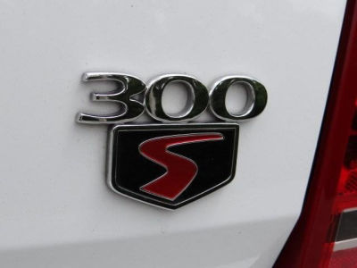 2010 Chrysler 300  300S V6