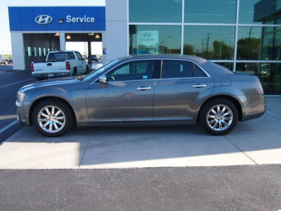 2012 Chrysler 300  Limited