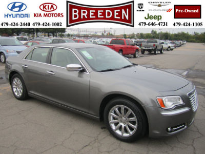 2012 Chrysler 300  Limited