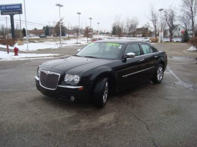 2010 Chrysler 300  300C Hemi Executive