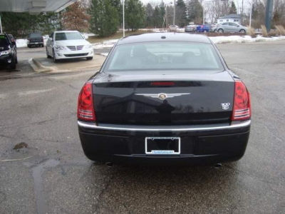 2010 Chrysler 300  300C Hemi Executive