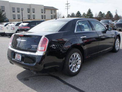 2012 Chrysler 300  Limited