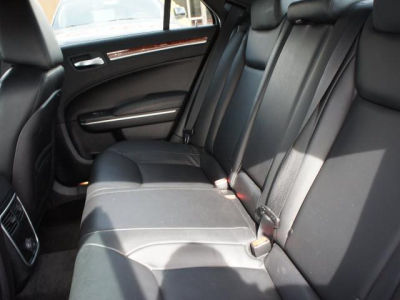 2012 Chrysler 300  Limited