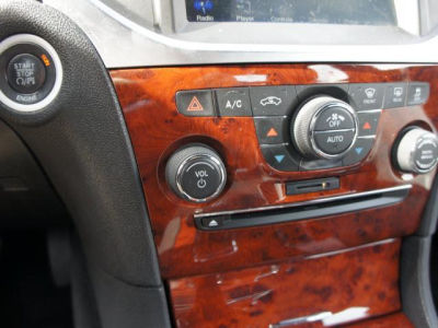 2012 Chrysler 300  Limited