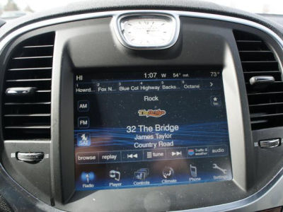 2012 Chrysler 300  Limited