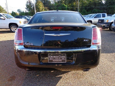 2011 Chrysler 300  Limited