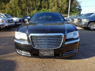 2011 Chrysler 300  Limited